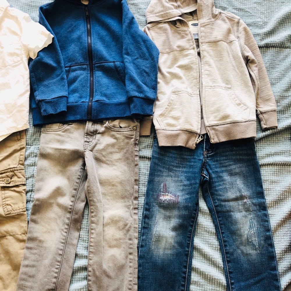 Lot of spring/fall kids clothes 3T